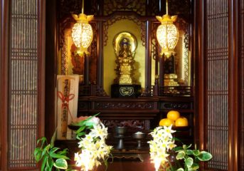 仏壇とは？仏壇の購入時期と祀り方