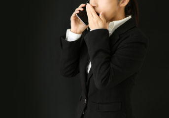 家族葬のお悔やみの伝え方～参列しない場合でもできる行動やマナー